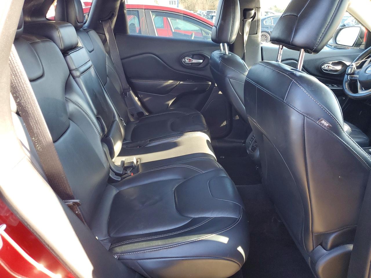 2016 JEEP CHEROKEE LIMITED photo 11