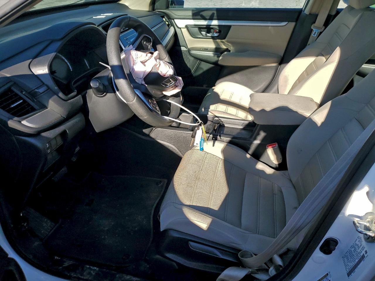 2017 HONDA CR-V LX photo 7