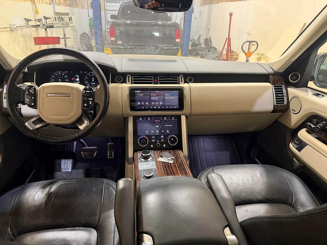 2018 LAND ROVER RANGE ROVER AUTOBIOGRAPHY photo 9