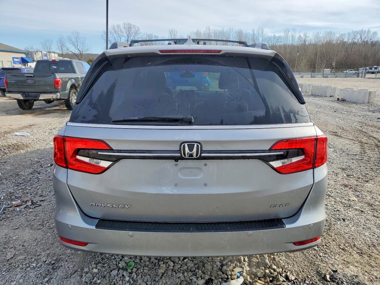 2023 HONDA ODYSSEY ELITE photo 6