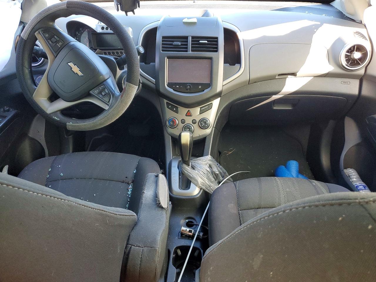 2014 CHEVROLET SONIC LT photo 8