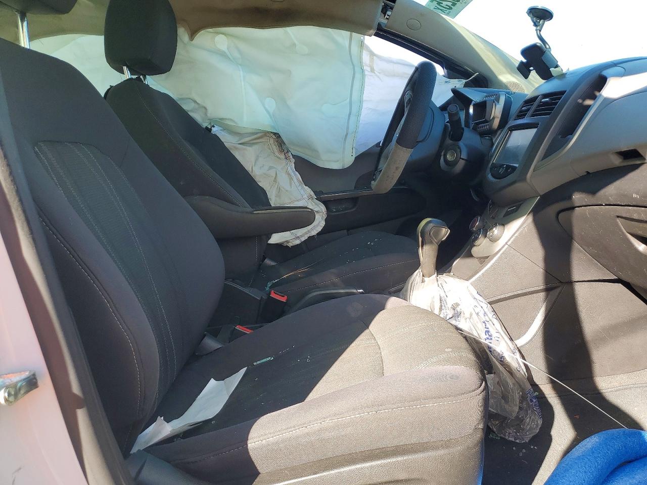 2014 CHEVROLET SONIC LT photo 7