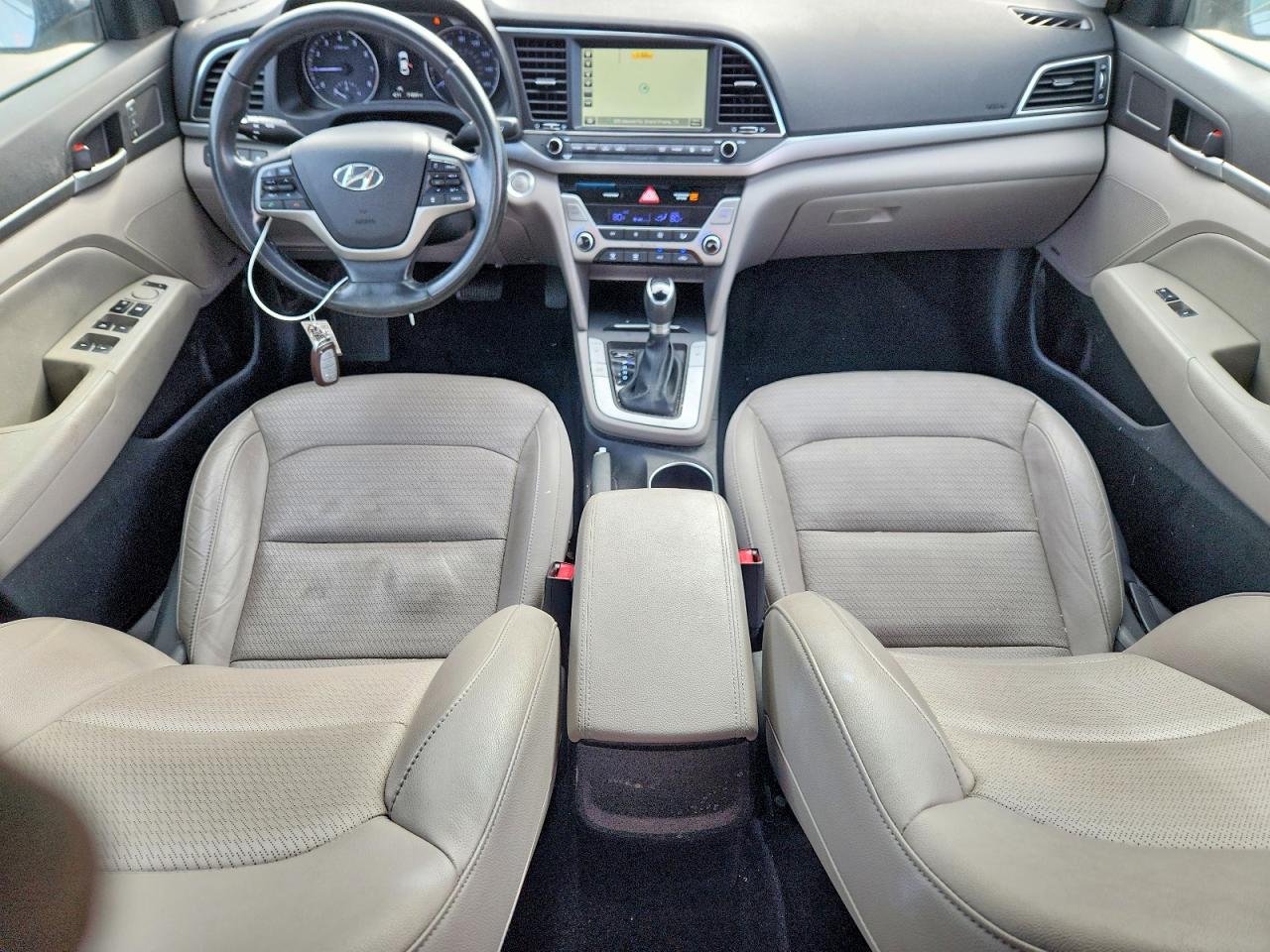 2017 HYUNDAI ELANTRA SE photo 15