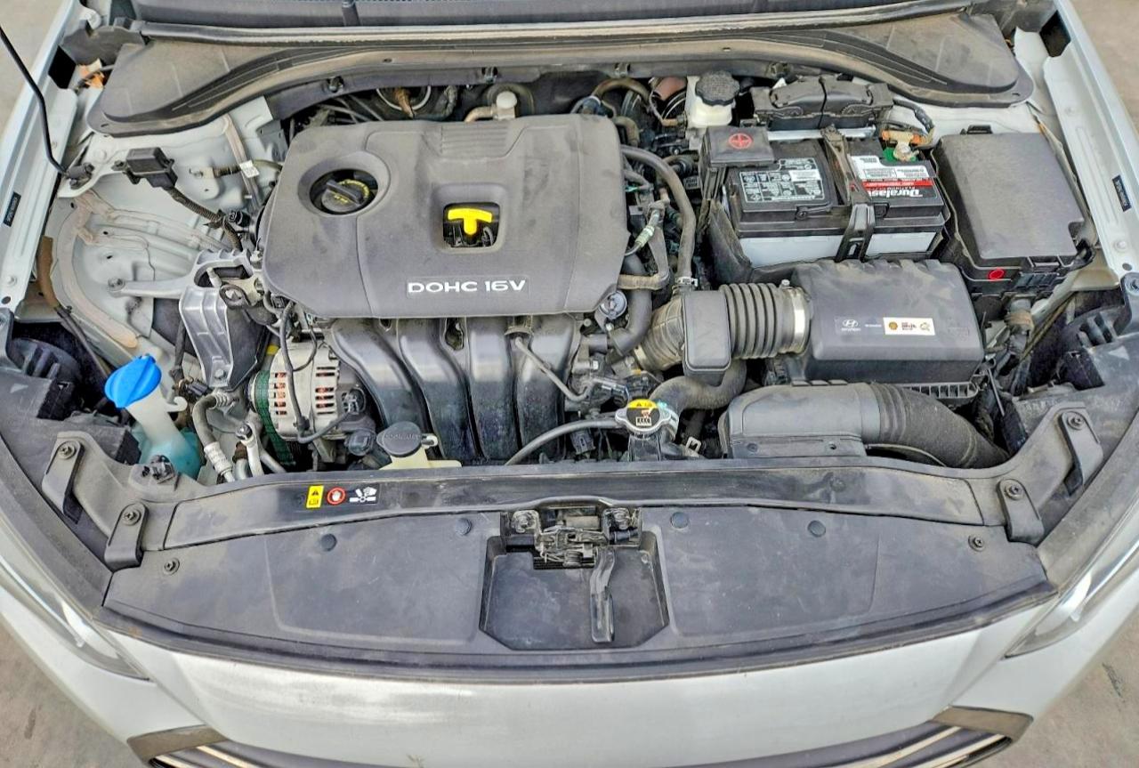 2017 HYUNDAI ELANTRA SE photo 21