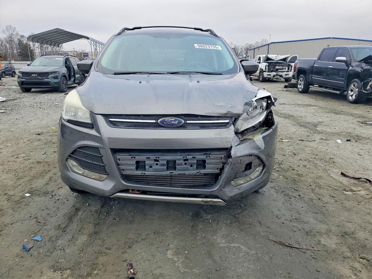 2013 FORD ESCAPE SE photo 5