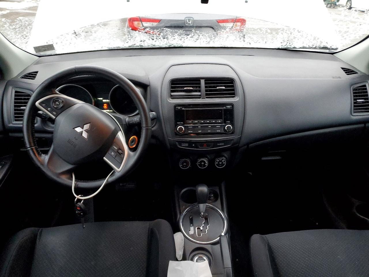 2015 MITSUBISHI OUTLANDER SPORT ES photo 8