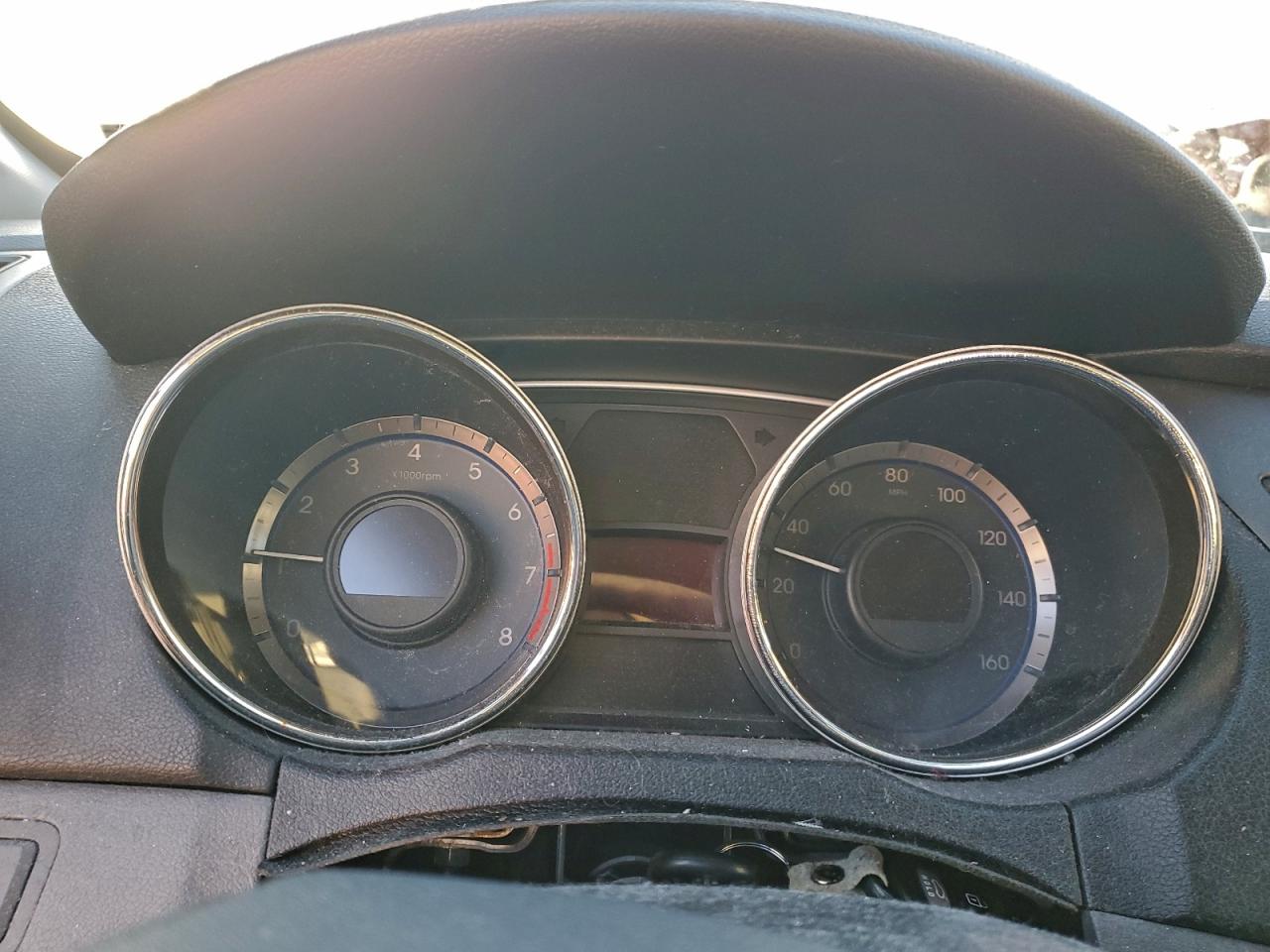 2013 HYUNDAI SONATA GLS photo 9
