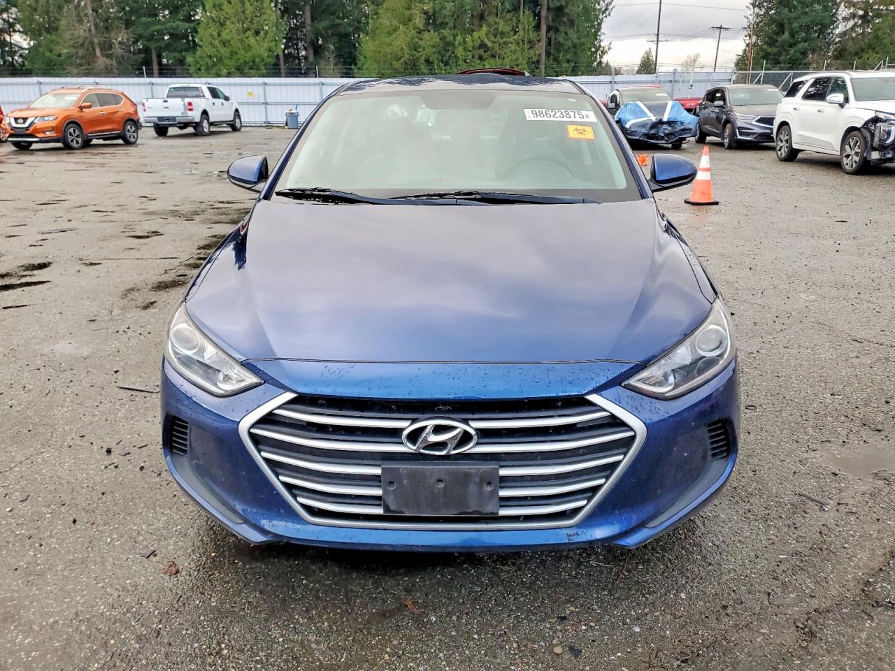 2017 HYUNDAI ELANTRA SE photo 5