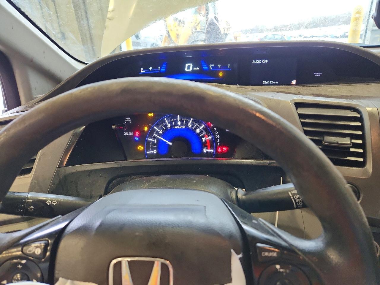 2012 HONDA CIVIC LX photo 9