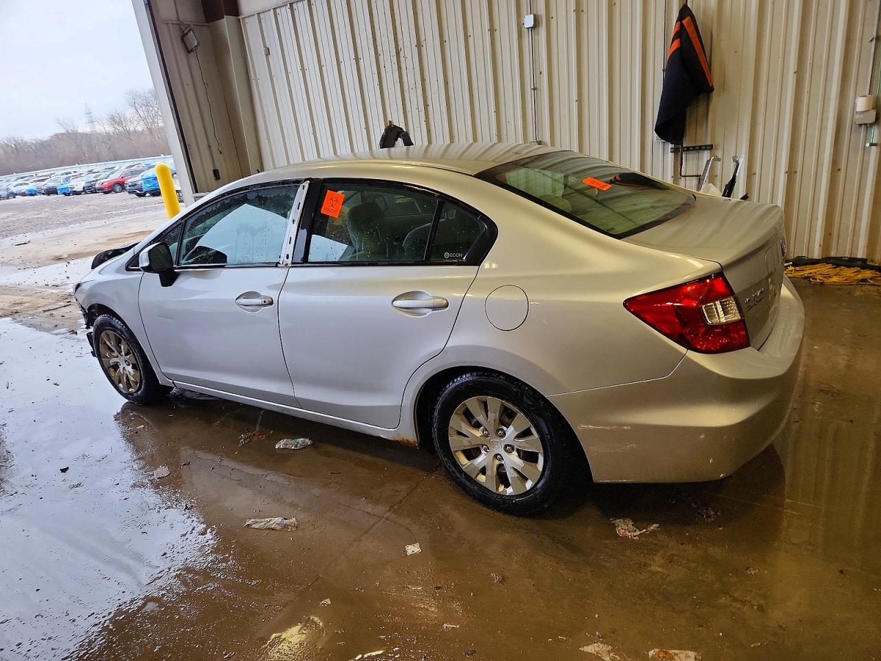 2012 HONDA CIVIC LX photo 2