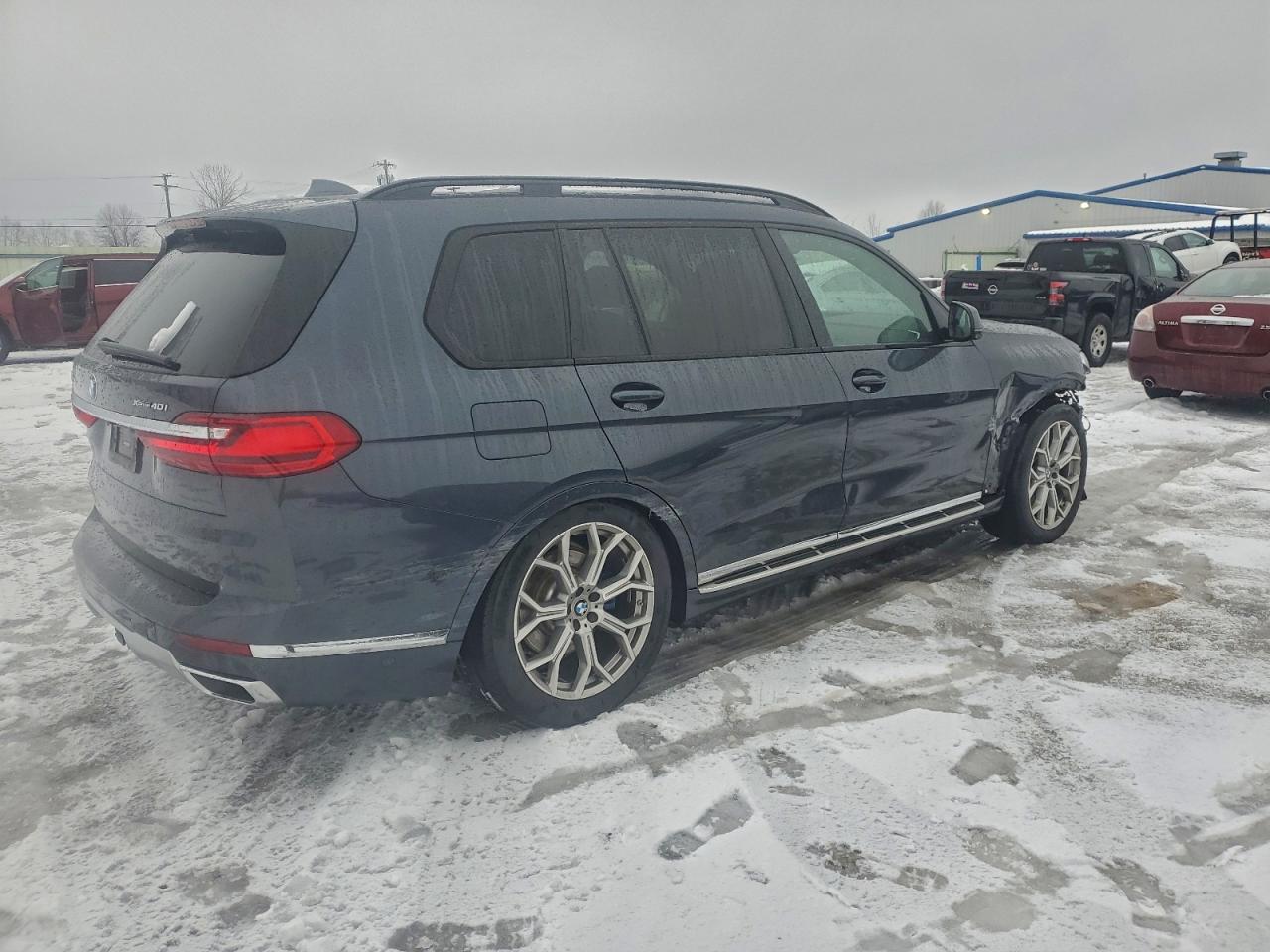 2021 BMW X7 XDRIVE40I photo 3