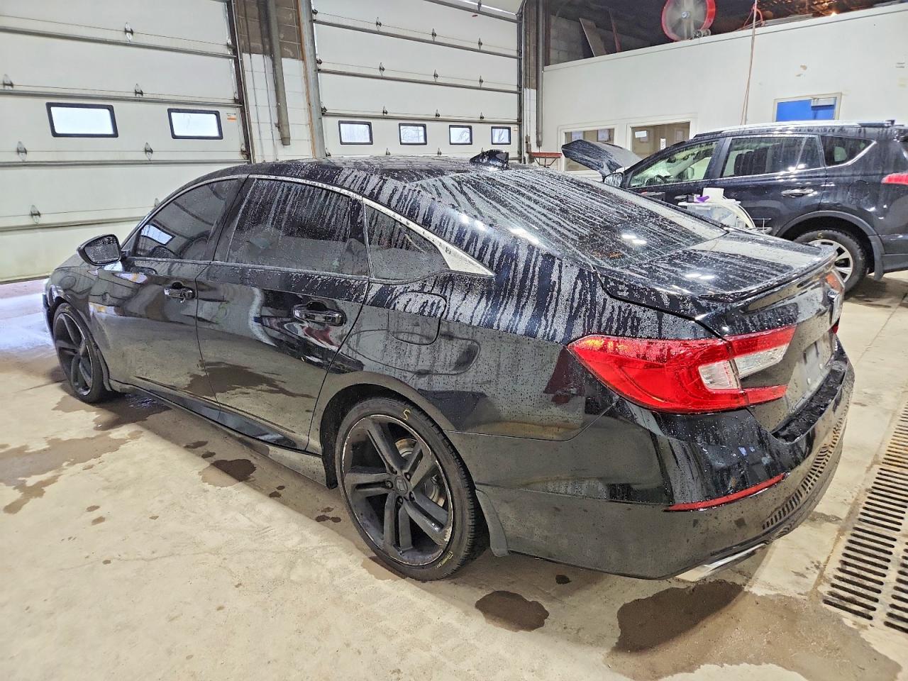 2020 HONDA ACCORD SPORT photo 2