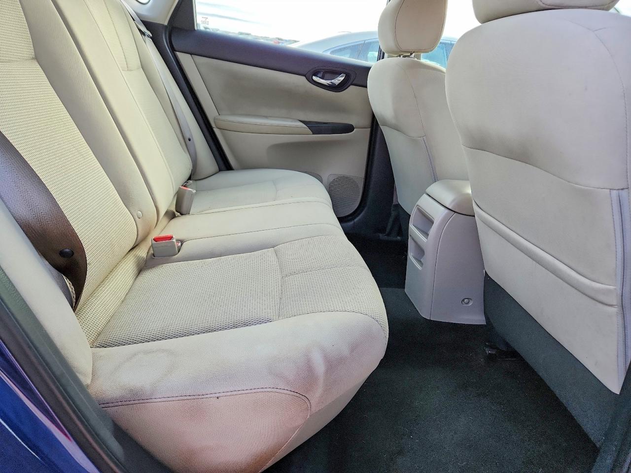 2017 NISSAN SENTRA S photo 10