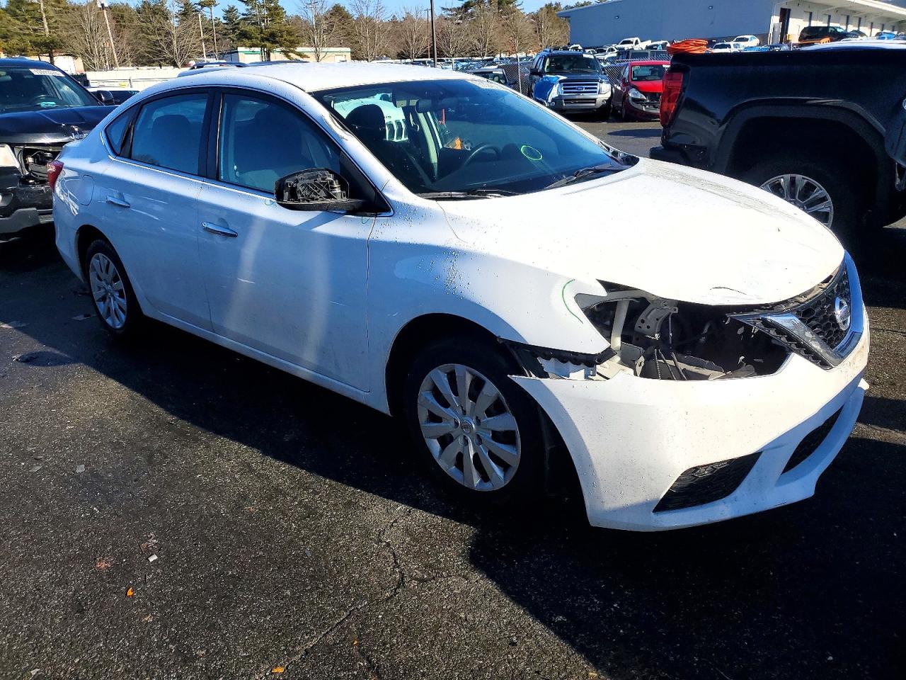 2019 NISSAN SENTRA S photo 4