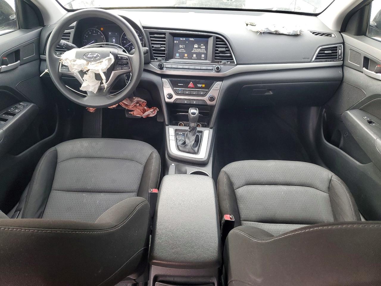 2018 HYUNDAI ELANTRA SEL photo 15