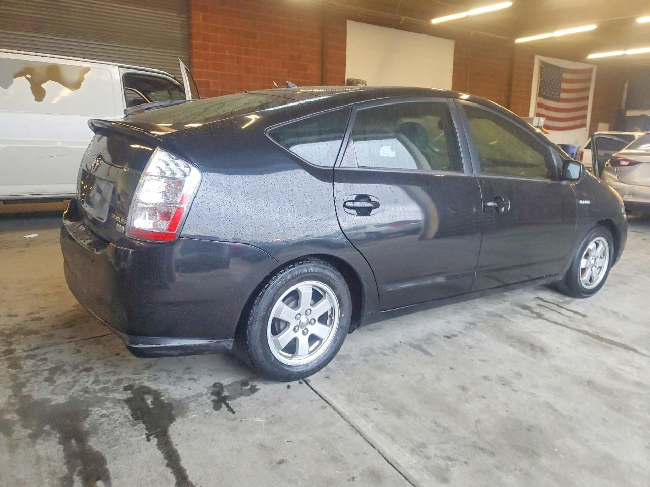 2007 TOYOTA PRIUS photo 3