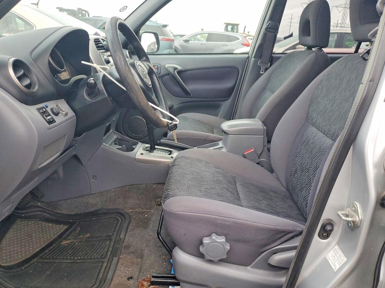 2003 TOYOTA RAV4 photo 7
