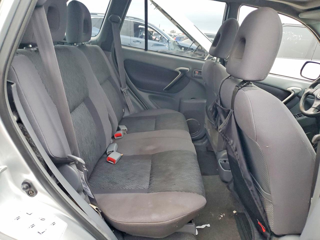 2003 TOYOTA RAV4 photo 11