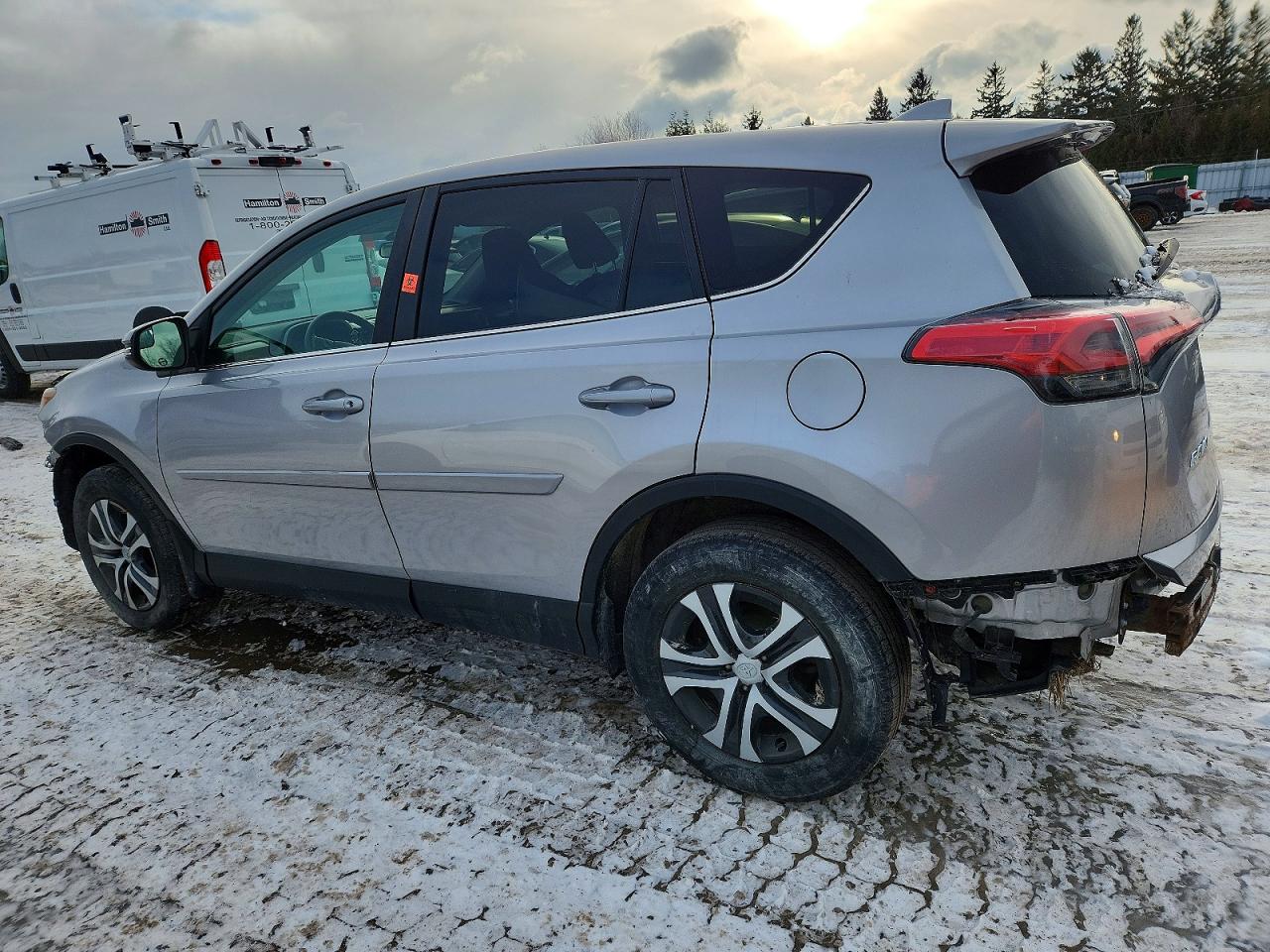 2016 TOYOTA RAV4 LE photo 3