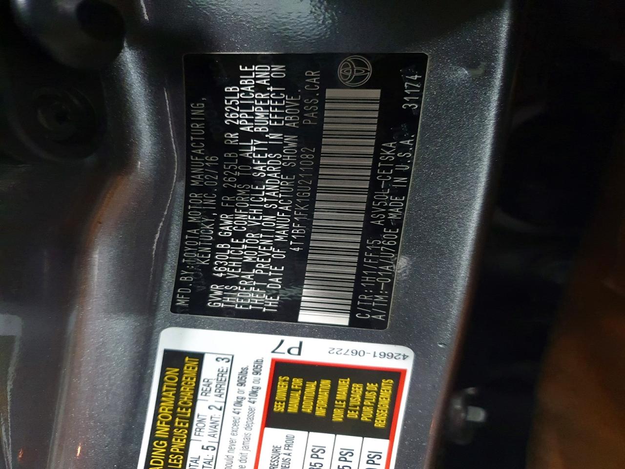 2016 TOYOTA CAMRY LE photo 12