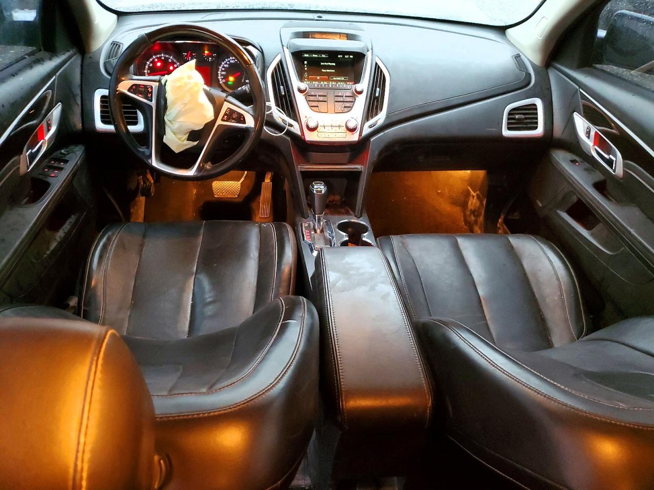 2017 GMC TERRAIN DENALI photo 8