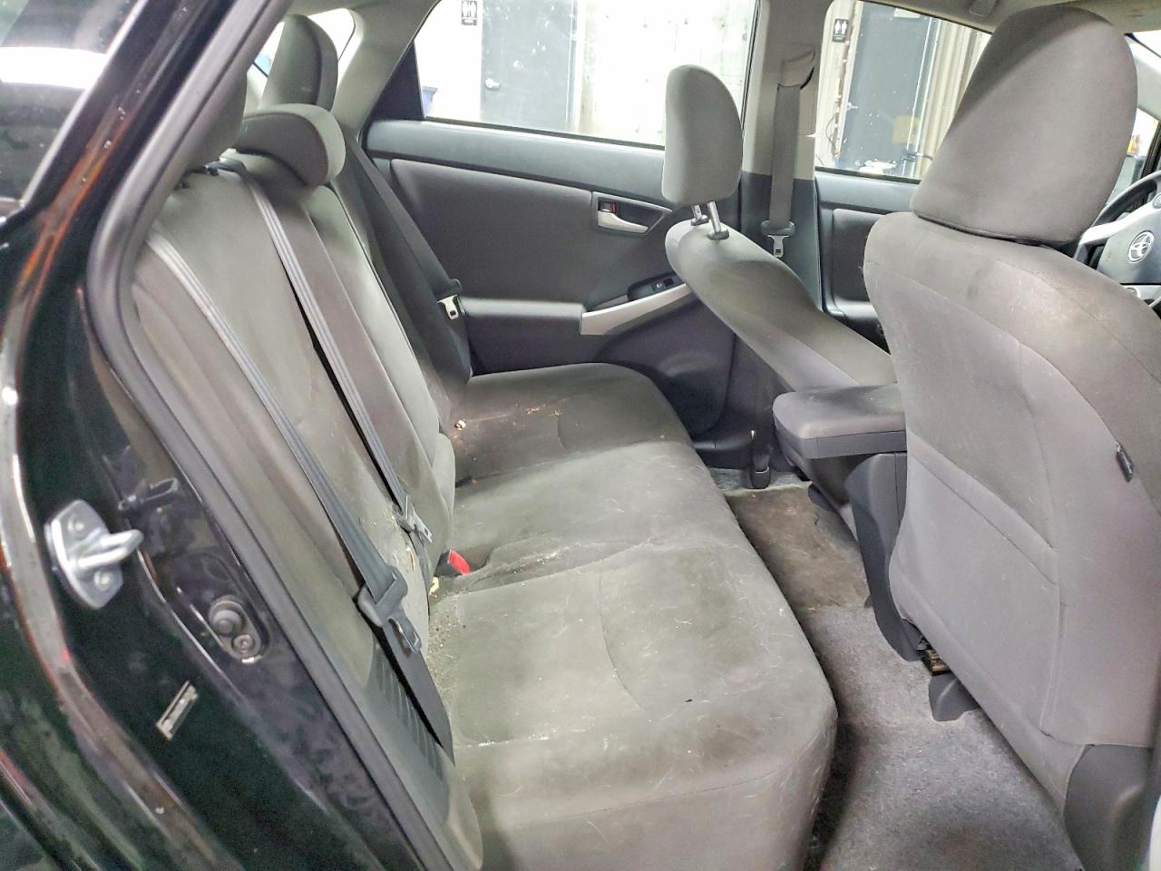 2011 TOYOTA PRIUS photo 10