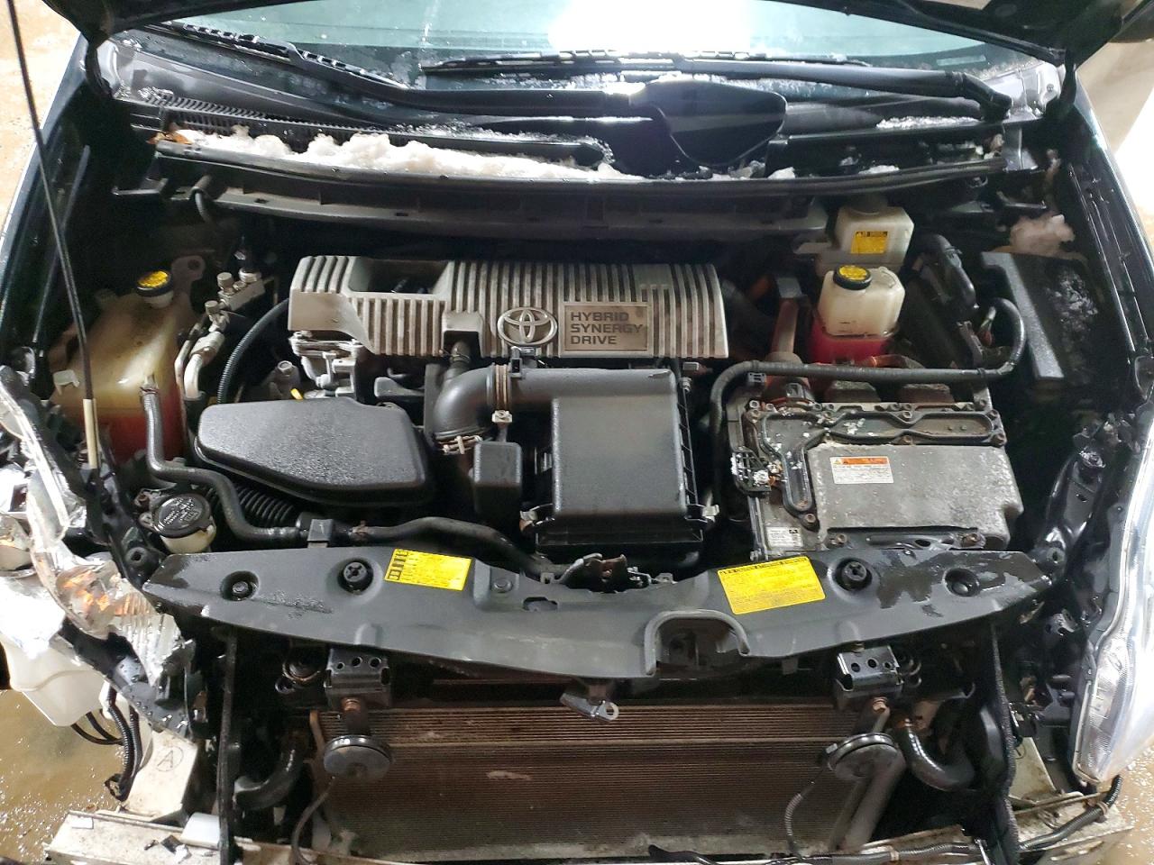 2011 TOYOTA PRIUS photo 11