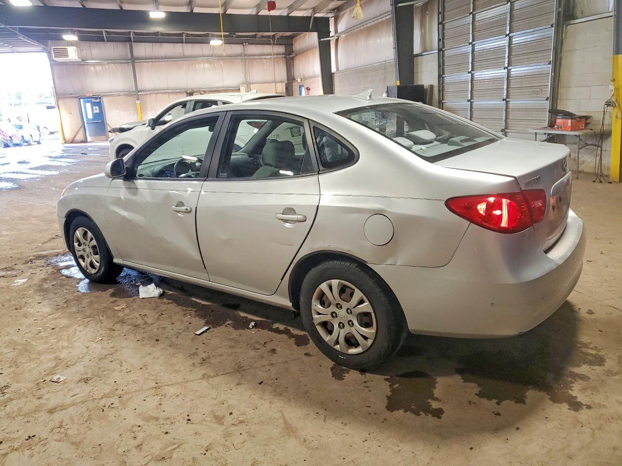 2009 HYUNDAI ELANTRA GLS photo 2