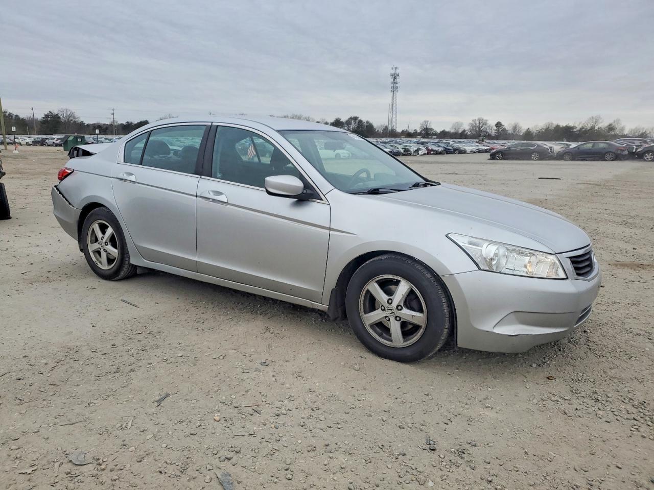 2010 HONDA ACCORD LX photo 4