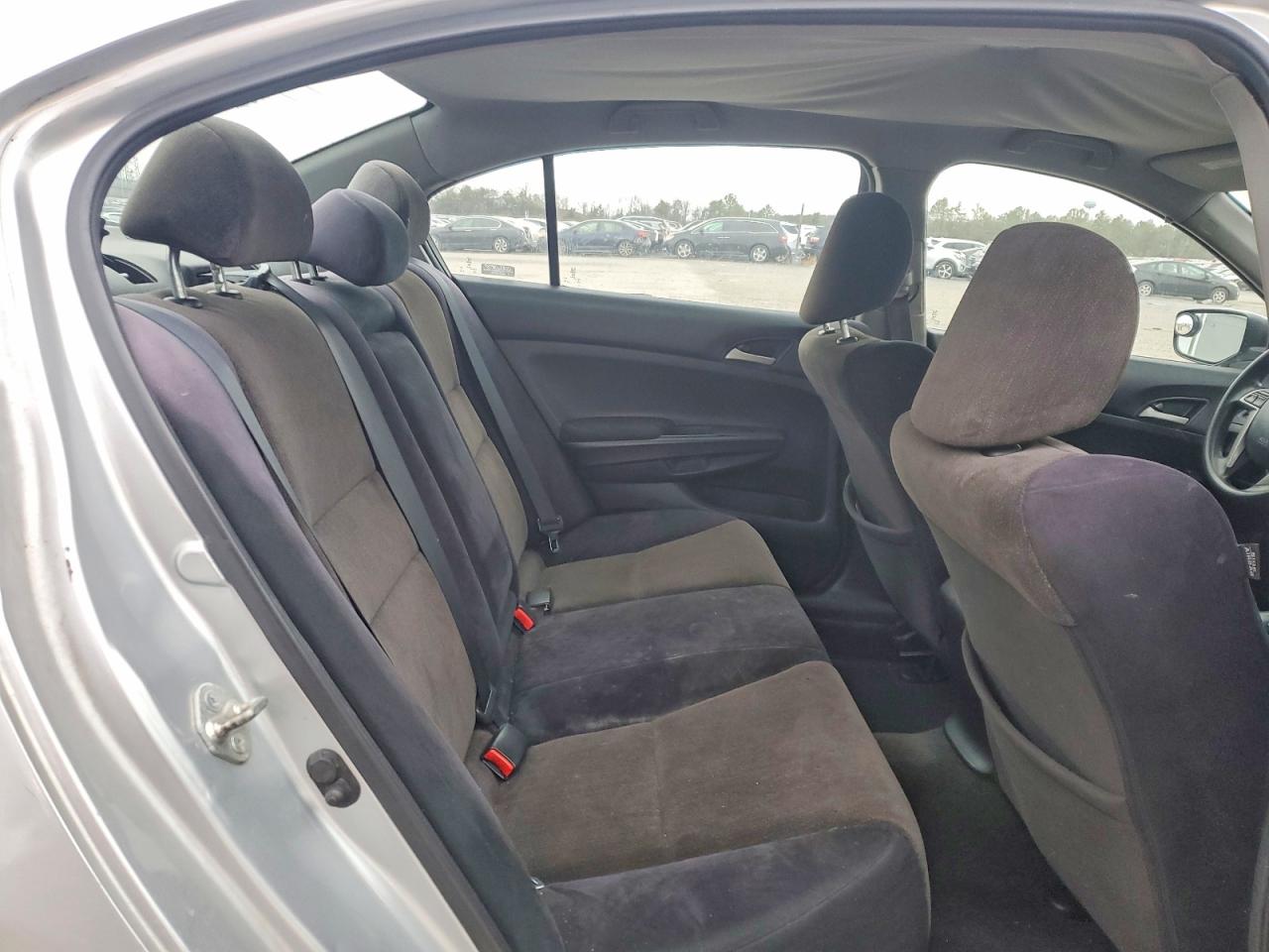 2010 HONDA ACCORD LX photo 10