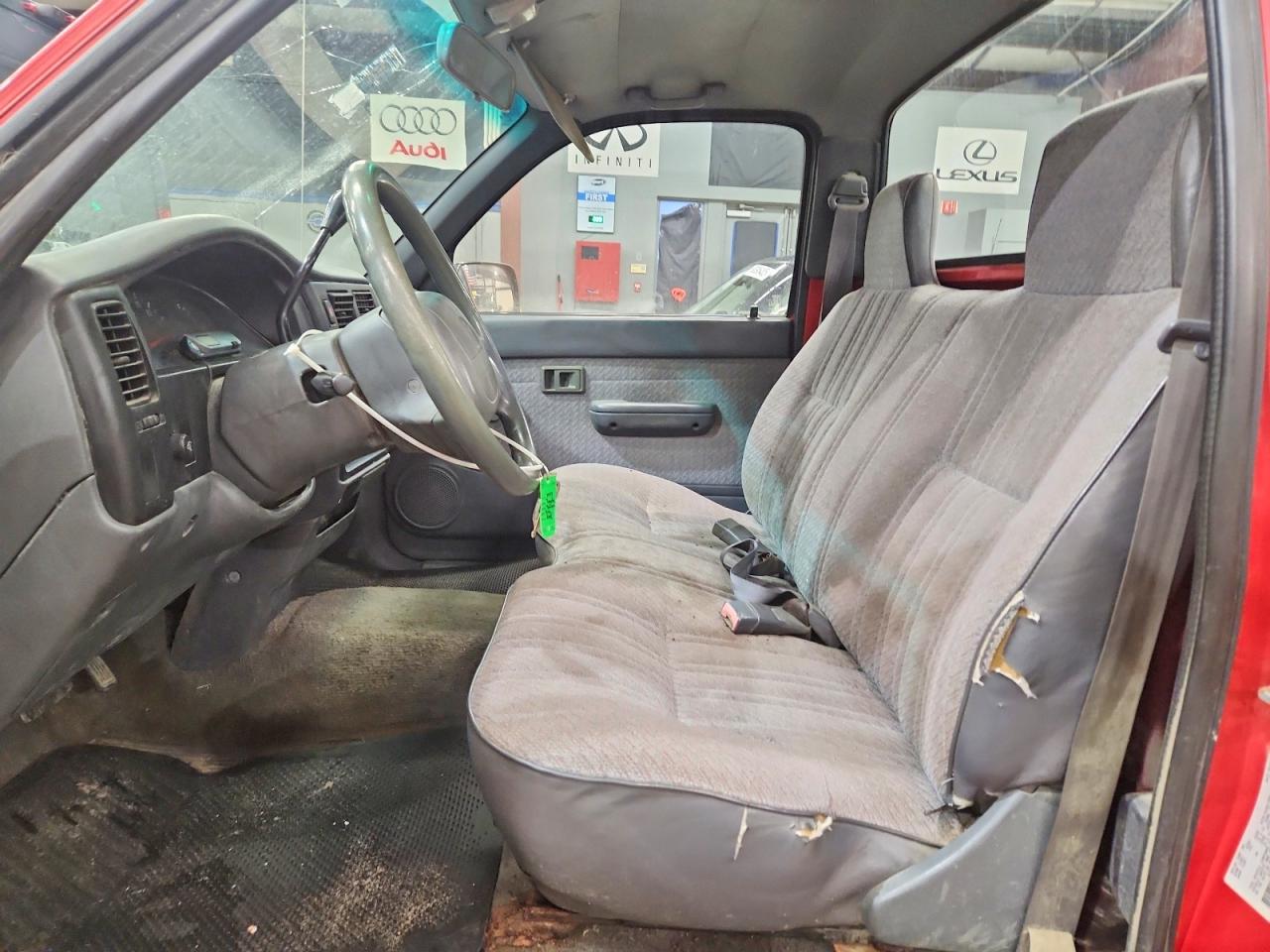 1997 TOYOTA TACOMA photo 7