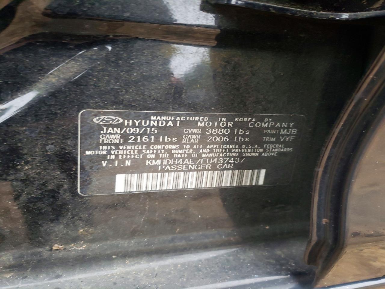2015 HYUNDAI ELANTRA SE photo 12