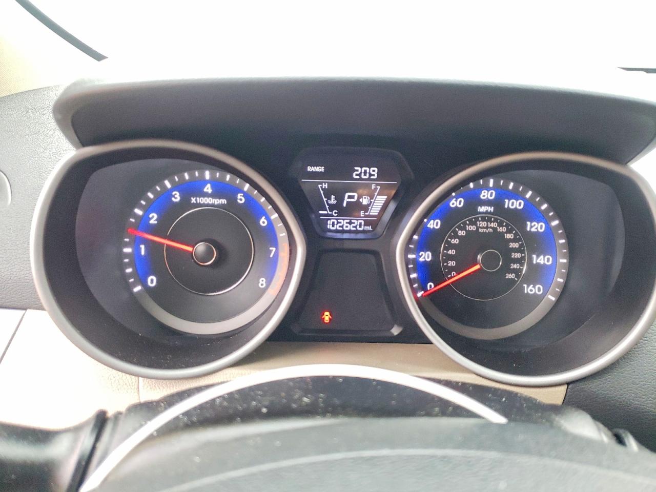 2015 HYUNDAI ELANTRA SE photo 9