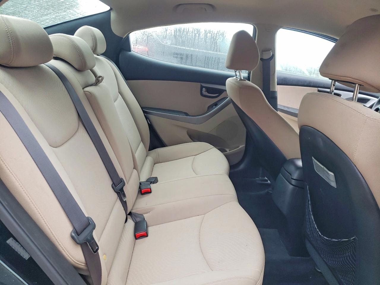 2015 HYUNDAI ELANTRA SE photo 10