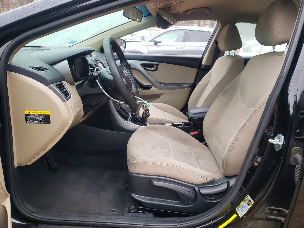 2015 HYUNDAI ELANTRA SE photo 7