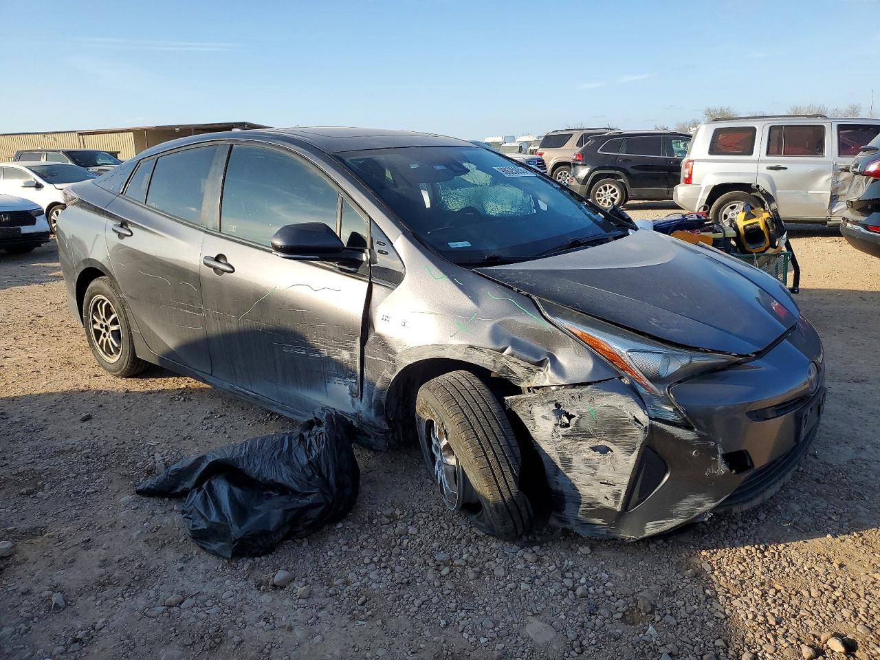 2018 TOYOTA PRIUS photo 4