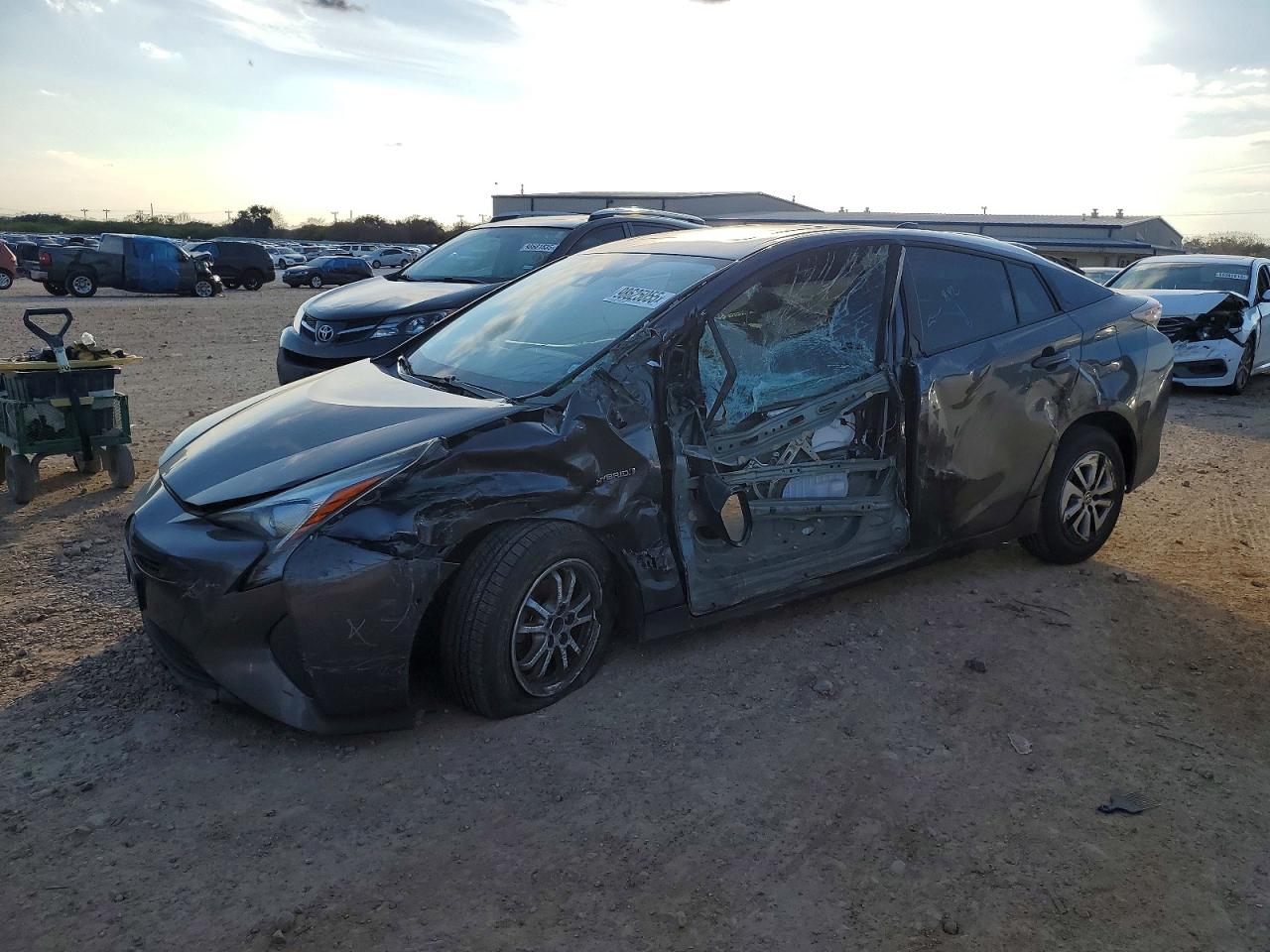2018 TOYOTA PRIUS