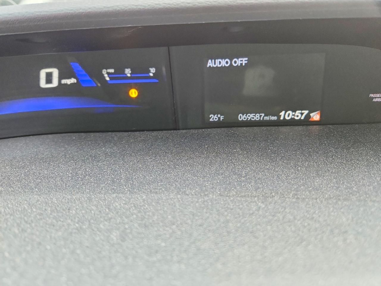 2014 HONDA CIVIC LX photo 9