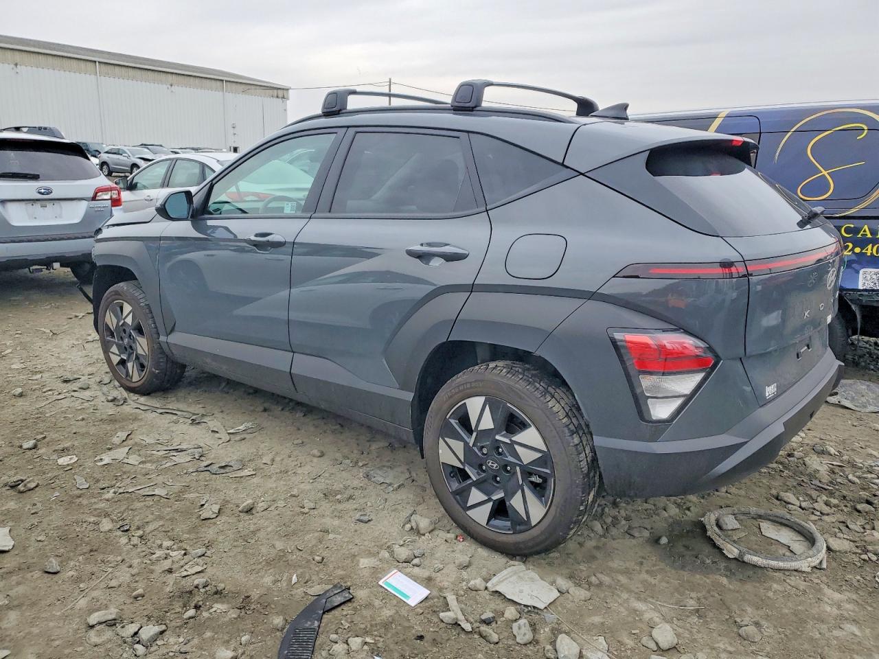 2025 HYUNDAI KONA SEL photo 2