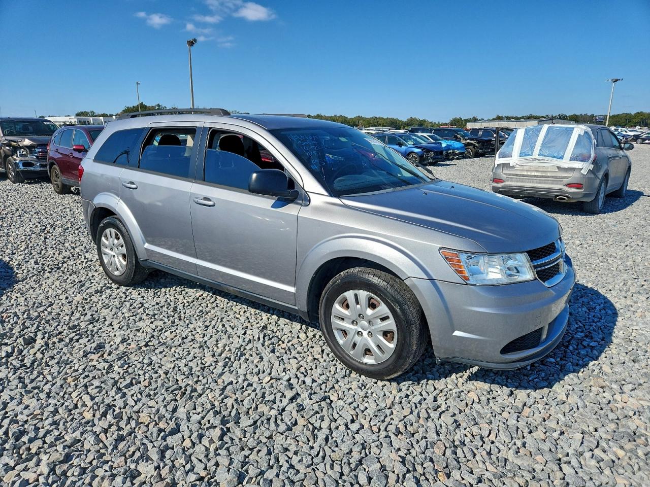 2017 DODGE JOURNEY SE photo 4