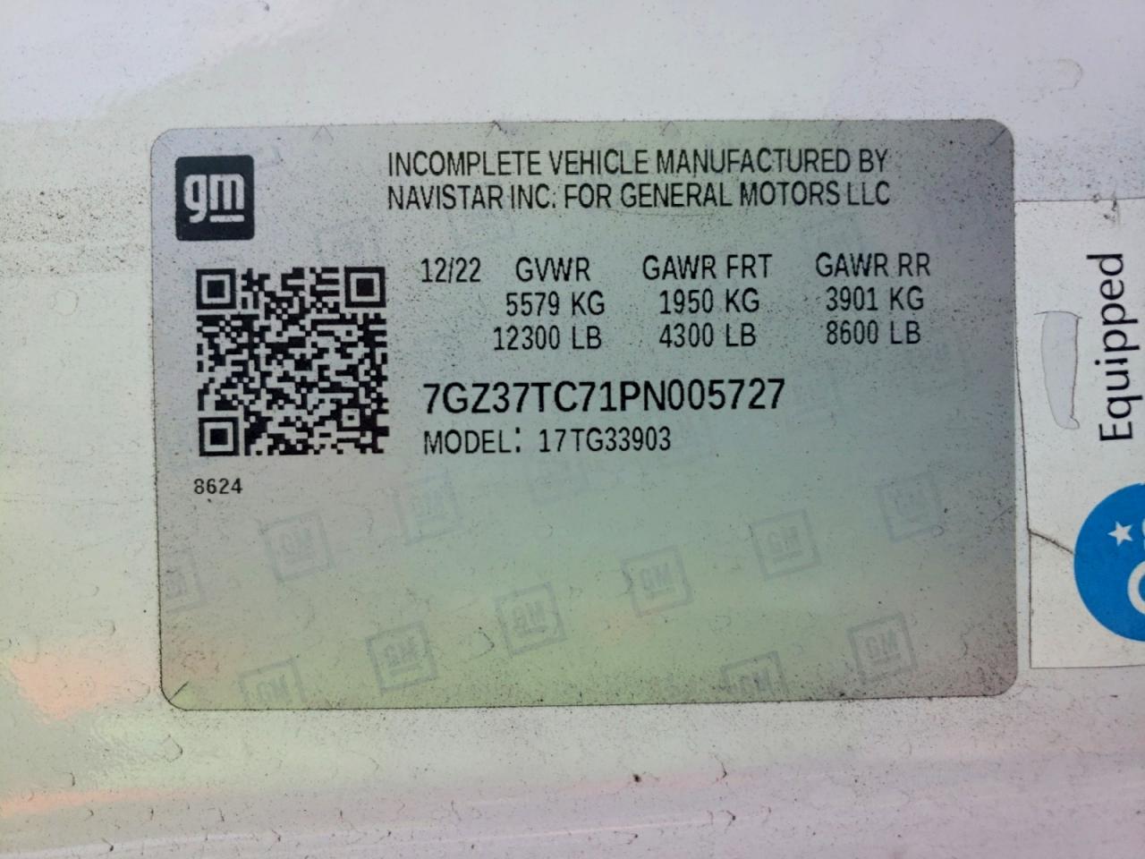 2023 GMC SAVANA CUT - BOX TRUCK photo 14