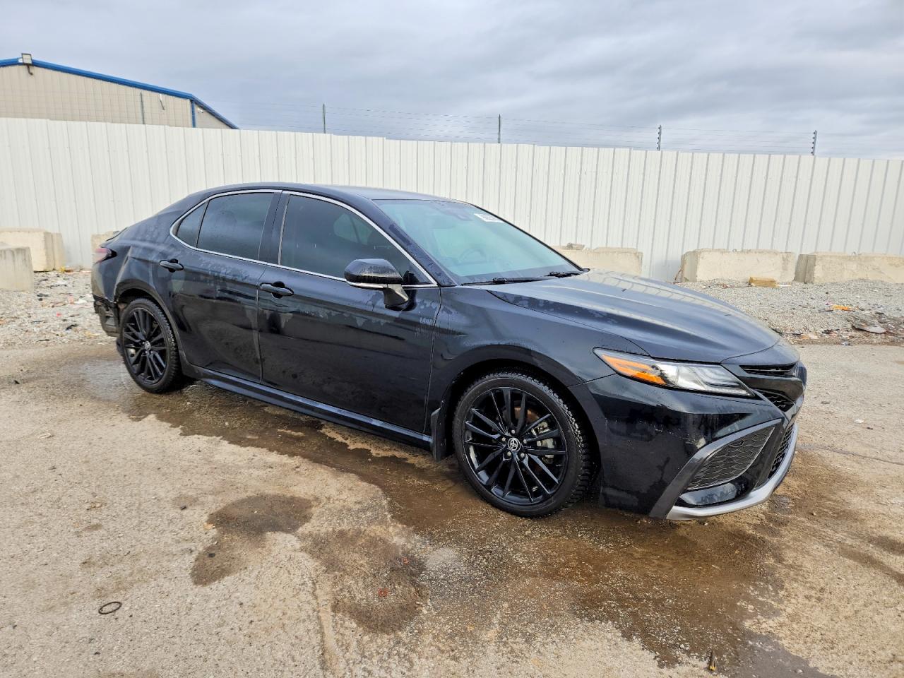 2022 TOYOTA CAMRY XSE photo 7