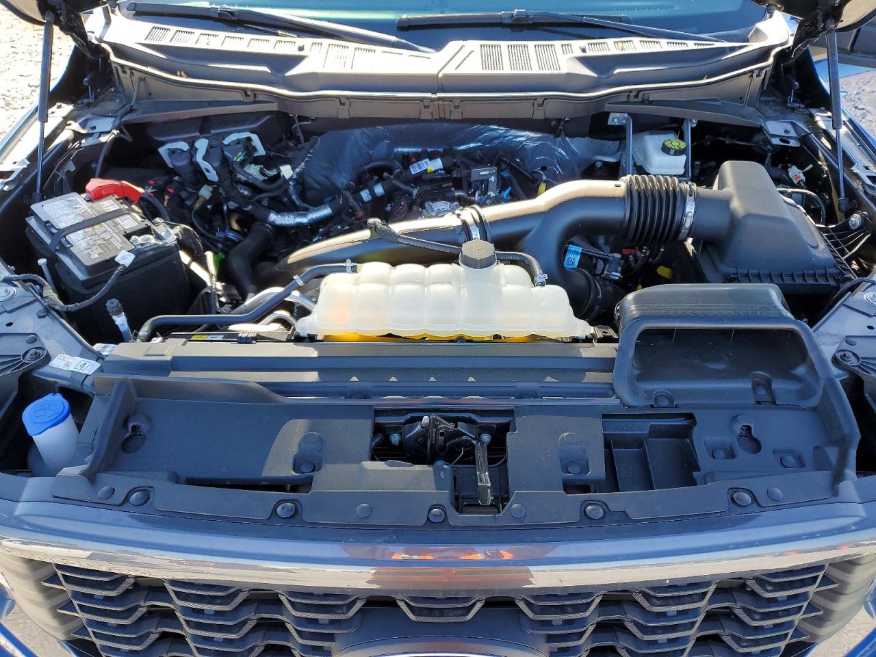 2025 FORD F150 STX photo 11