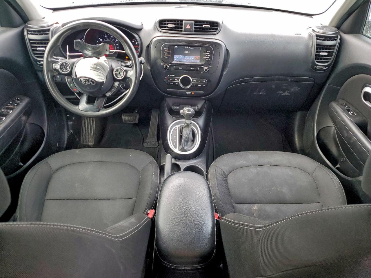 2017 KIA SOUL + photo 8