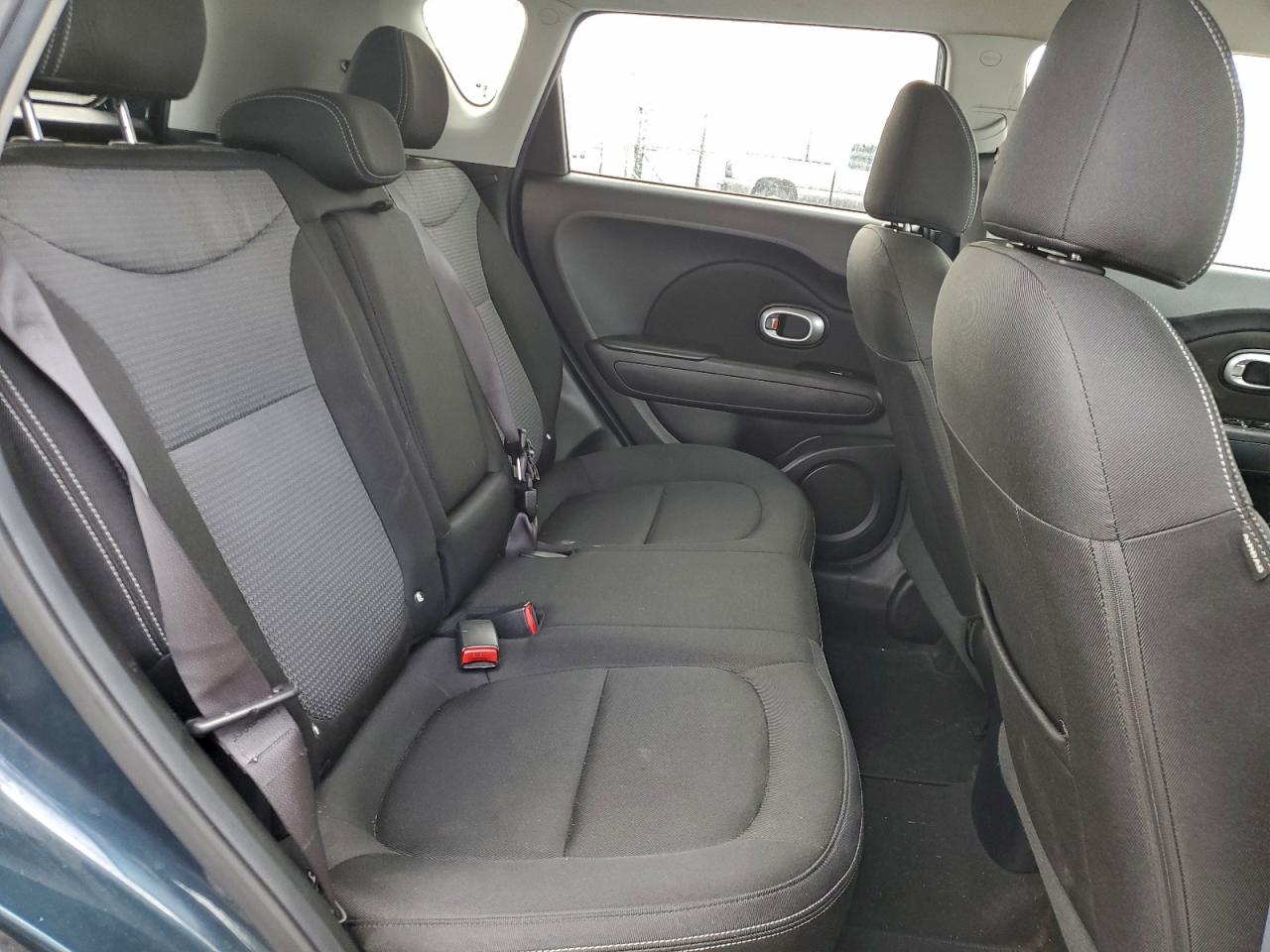 2017 KIA SOUL + photo 10