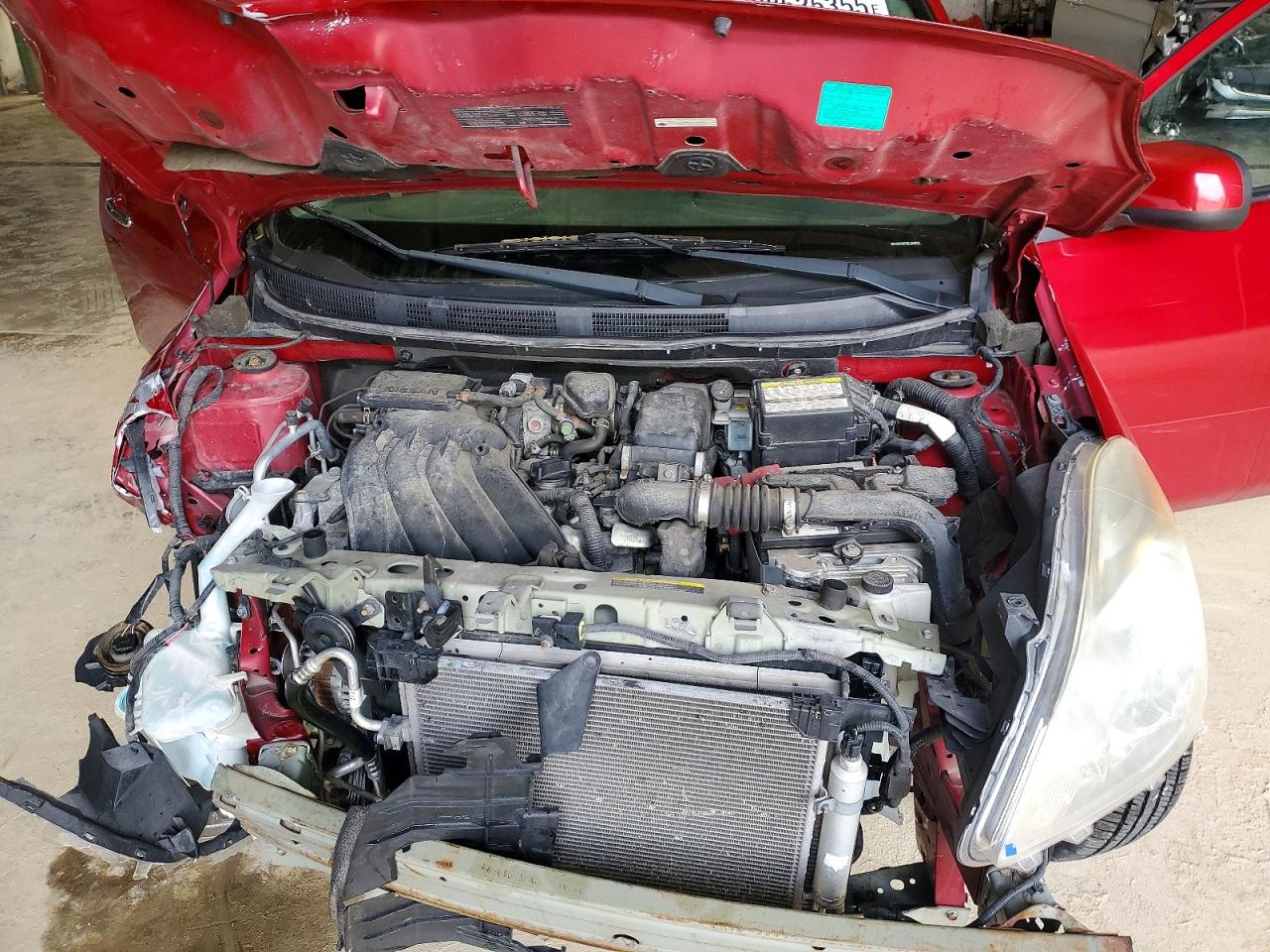 2014 NISSAN VERSA S photo 11
