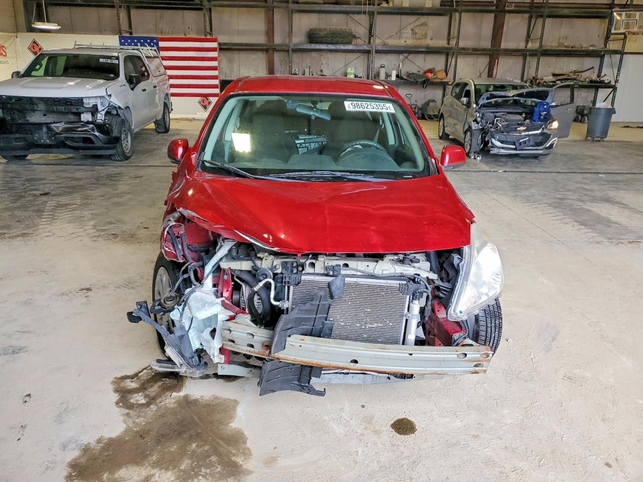 2014 NISSAN VERSA S photo 5