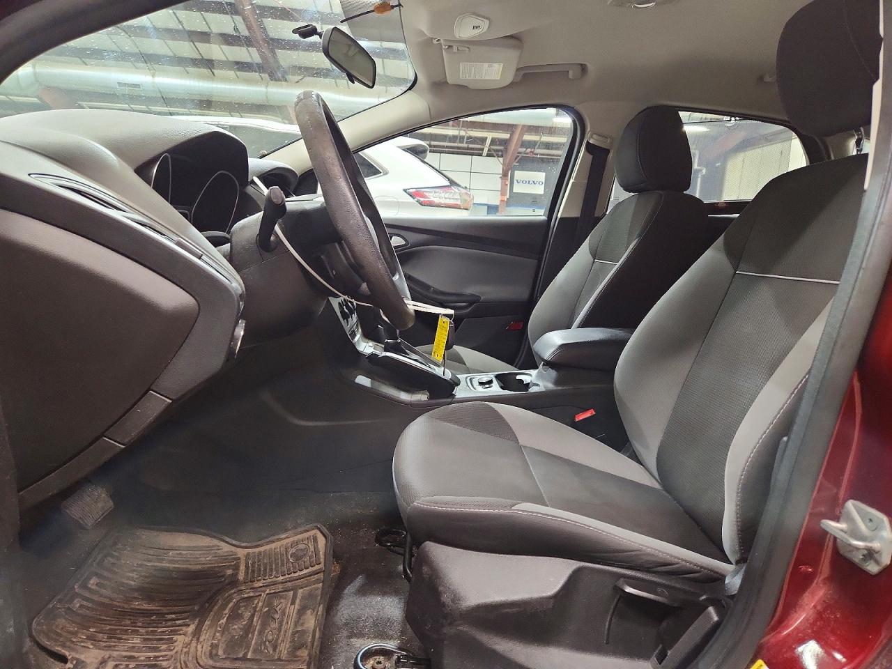 2013 FORD FOCUS SE photo 7