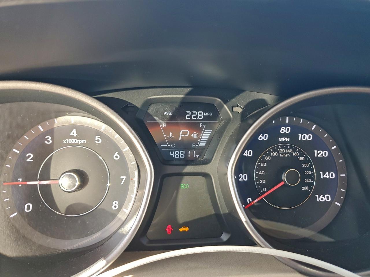 2014 HYUNDAI ELANTRA SE photo 9