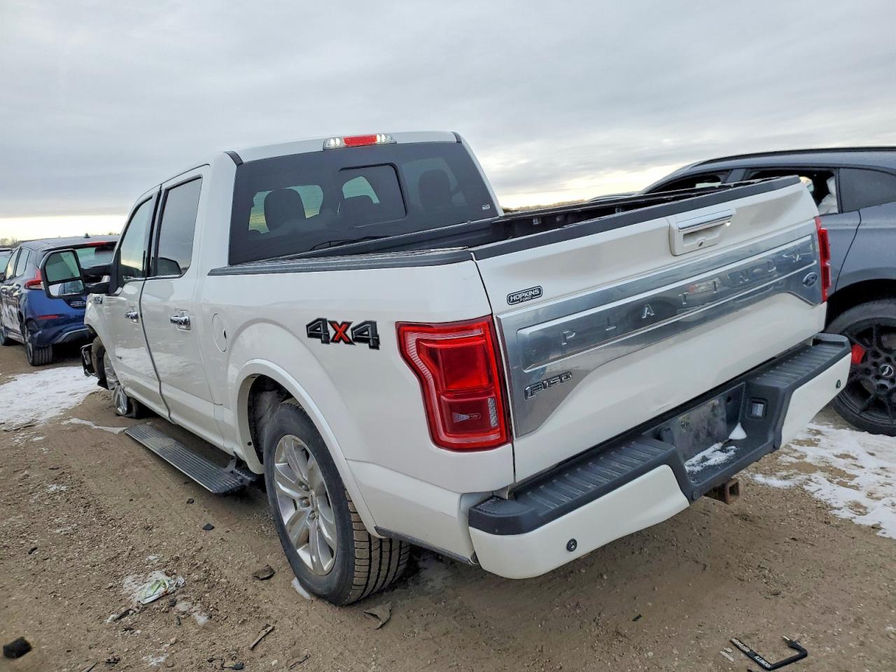 2015 FORD F150 SUPERCREW photo 2
